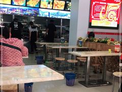 大堂-凤张螺蛳粉·爽口粉(跃进路总店)