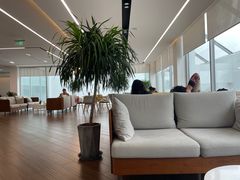 -宁波宝信宝马4S店(江北日湖店)