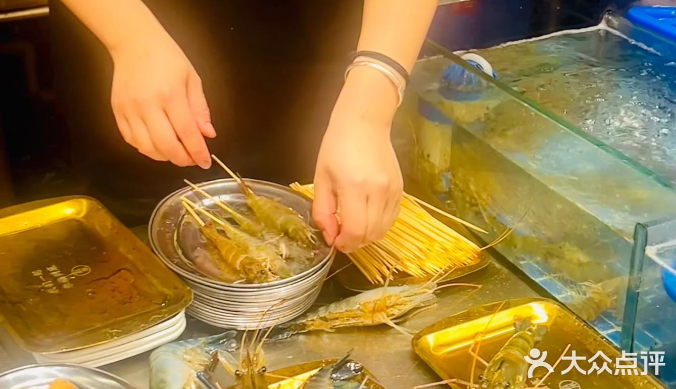 珠海打工人食堂！50元实现海鲜/猪杂自由！