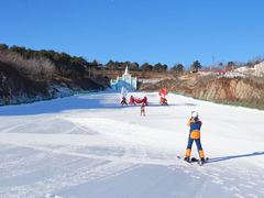 -蓟洲国际滑雪场