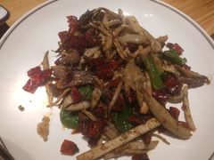 -十三式重庆江湖菜(金茂览秀城店)