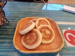 -自游人·美食一楼