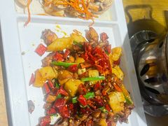 -隔壁老王·家常云南菜(花巷店)