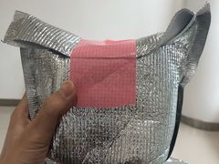 -蜜蜂小象·榴莲千层蛋糕(时代汇11栋店)
