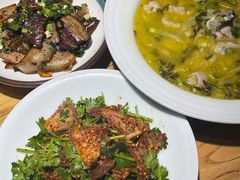 -小三峡食府(西五路店)