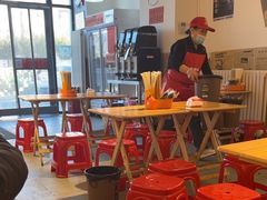 -柳州肥姨妈大骨螺蛳粉(沙河店)