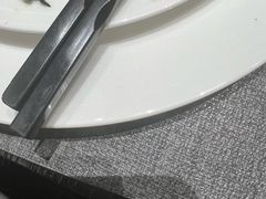 -艳阳天民俗村(公园路店)