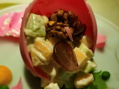 鲜果色拉桃之韵-韵秋荷(宝山龙湖天街店)