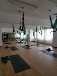 -馨媛瑜伽普拉提