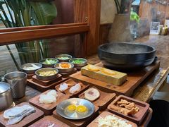 -银米·云南传统过桥米线(双廊黑金冠店)