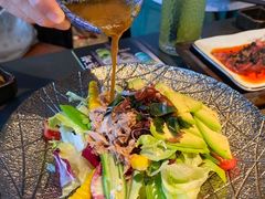 -铭牛烧肉·和牛海鲜自助(高新月牙湖店)