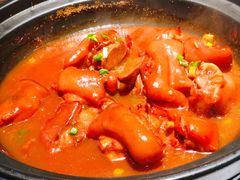 红烧猪脚-松沪名灶·豆浆鱼头·新上海菜(飞航吾悦广场店)