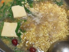 -野菌王•养生汤锅•野生菌火锅(大理漾濞路店)