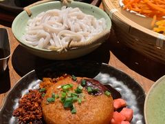 -包整·丝娃娃(甲秀楼景观店)