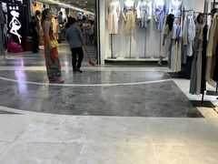 -广州白马服装市场