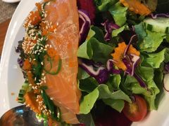 -Chom Cafe and Restaurant