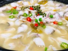 -百岁我家酸菜鱼(龙湾万达店)