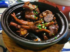 红焖凤爪-卢大鲜鱼头捞饭(美利广场店)