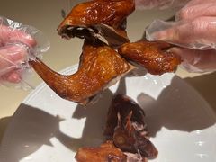 古法烧乳鸽-惠食佳(滨江大公馆店)
