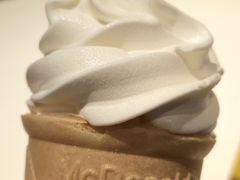 -麦当劳(海岸城店)