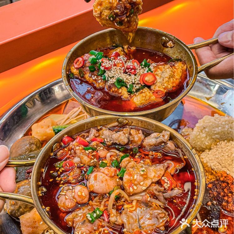 不会还有人不知道这家麻辣烫吧⁉️便宜又好吃的🔥牛肉巨香