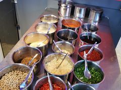 自助调料区-钢管厂五区小郡肝串串香(滨江店)