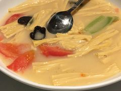 -汤城小厨•粤菜•靓汤(金宝街店)