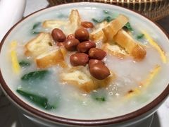 荔湾艇仔粥-大榕树下顺德菜(融创茂店)