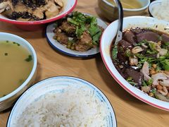 -朱大嘴肥肠血旺(福字街店)