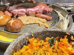-哈哈碳都·牛肋条无限自助烤肉(台江万达店)