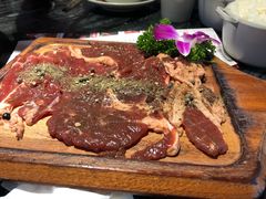 -热火朝天鲜切牛肉火锅(南强街巷店)