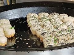 -小杨生煎(金山百联购物中心3楼店)