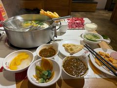 -焯牛潮汕牛肉火锅(云峰街创始店)