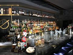 -UNI UNI(环亚凯瑟琳店)