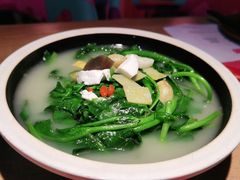 -丫丫厨娘·柠檬鸭(江南蓝鲸世界店)