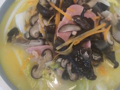 -黄弟大排档·湖南菜·小龙虾·小海鲜(凯旋北路店)