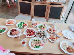 -东泉假日温泉酒店-悦荷轩餐厅
