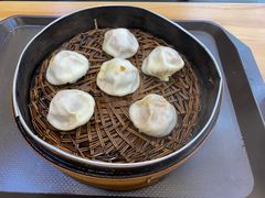 蟹黄汤包-鸡鸣汤包(仙林店)