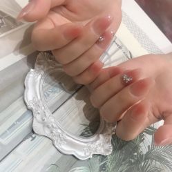 -十月·日式美甲美睫·纹眉