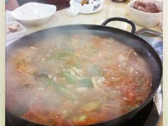 章鱼牛肉火锅-郑阿姨的家·이모네·韩料&烤肉(武川路店)