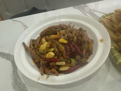 -江城燕子大排档(江汉路步行街店)