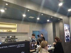 -瑞幸咖啡(尼盛尚品汇店)