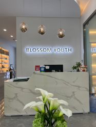 -柒朵科技美肤中心