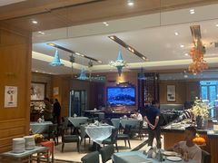 -安徽饭店·白鹭阁自助餐厅(梅山路店)