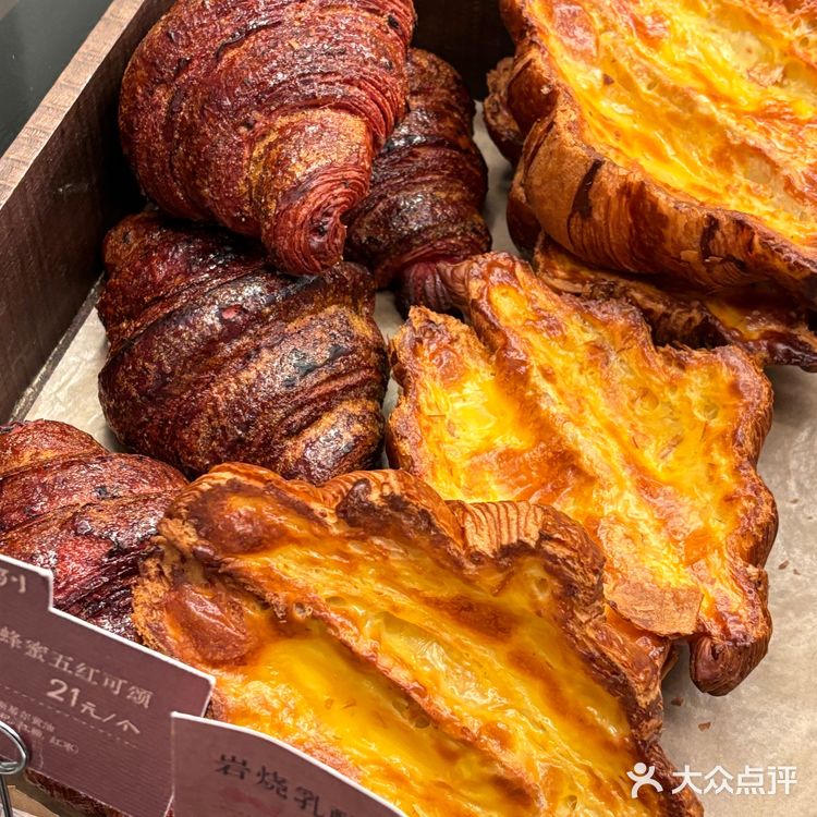 成都新店｜美到失语的新中式糖水铺…