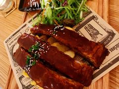 BBQ猪肋排配薯条-哈迪森Hudson(环球金融中心店)