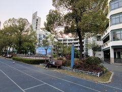 -风华初级中学(东校区)