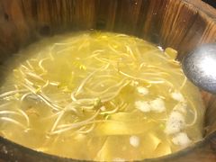 -秋语木桶鱼.酸菜鱼(开发区火车站店)