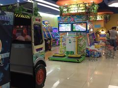 -爱玩嘉年华(龙湖曲江天街店)
