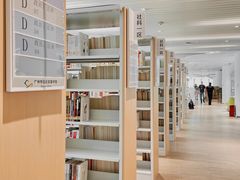 -广州市白云区图书馆